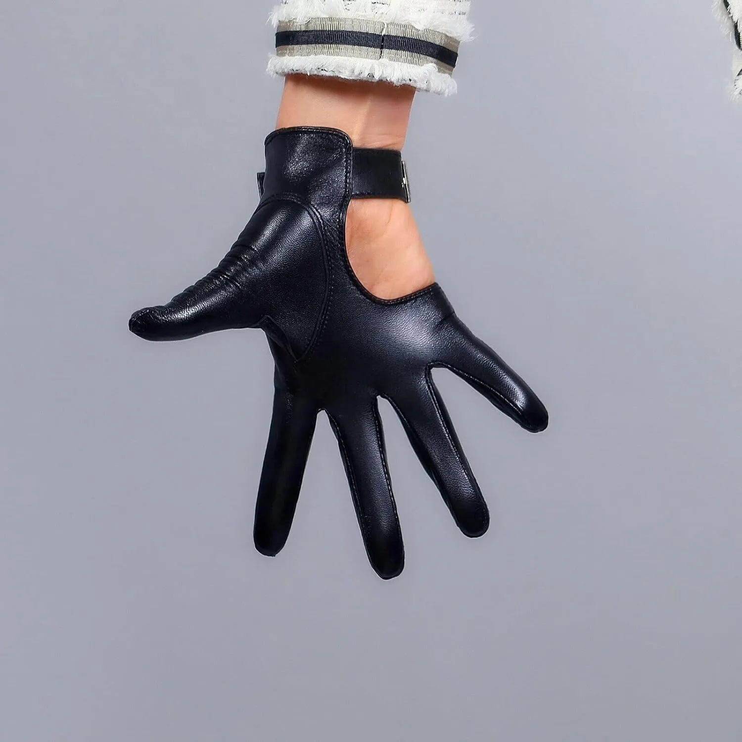 Women Short Leather Half Finger Driving Gloves Sheepskin Leather Fingerless Shiny Look Steampunk Dancing Costume